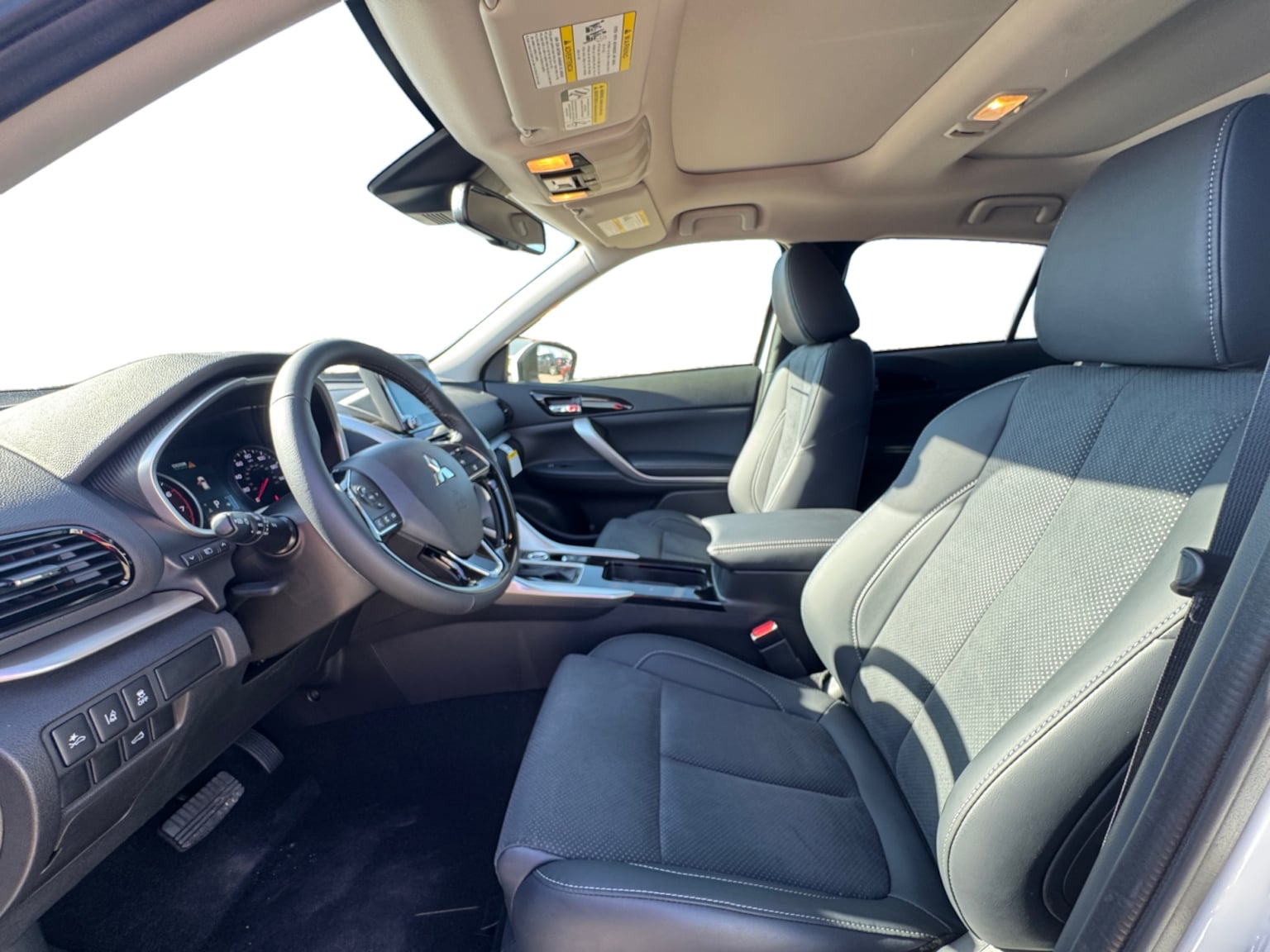 2026 Mitsubishi Eclipse Cross SE - Photo 10