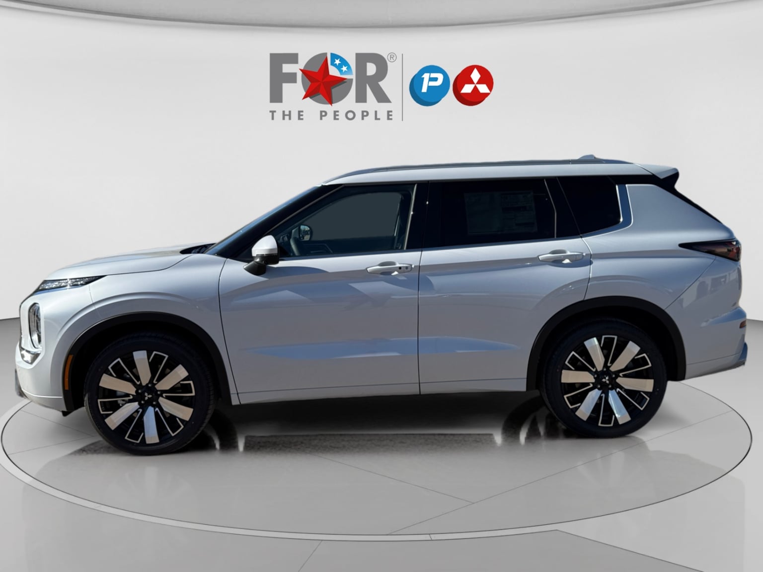 2026 Mitsubishi Outlander SEL - Photo 2