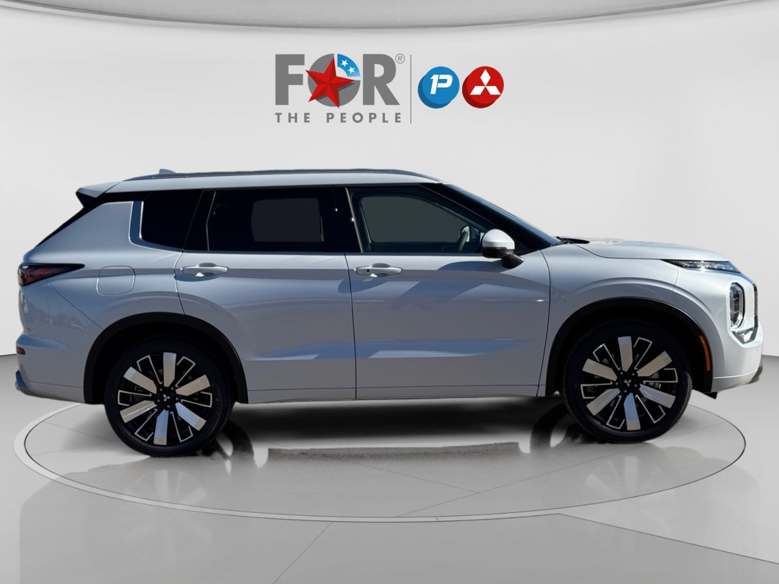 2026 Mitsubishi Outlander SEL - Photo 6