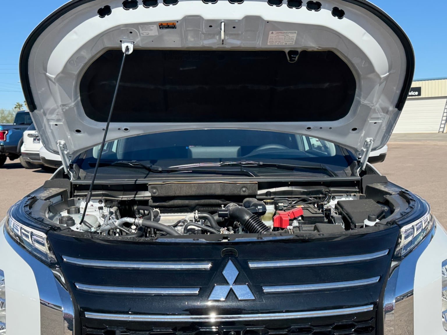 2026 Mitsubishi Outlander SEL - Photo 20