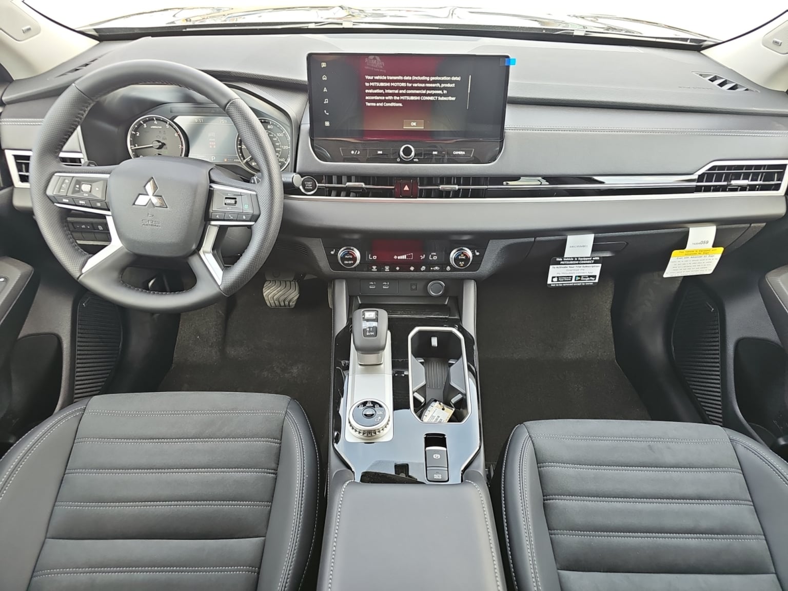 2026 Mitsubishi Outlander SE - Photo 12