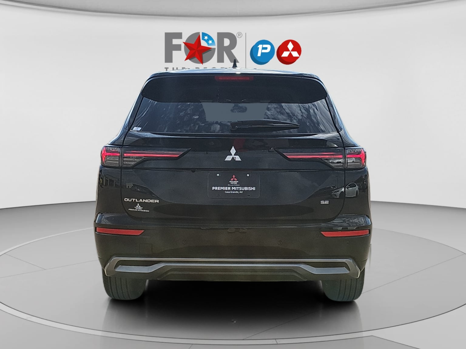 2026 Mitsubishi Outlander SE - Photo 4