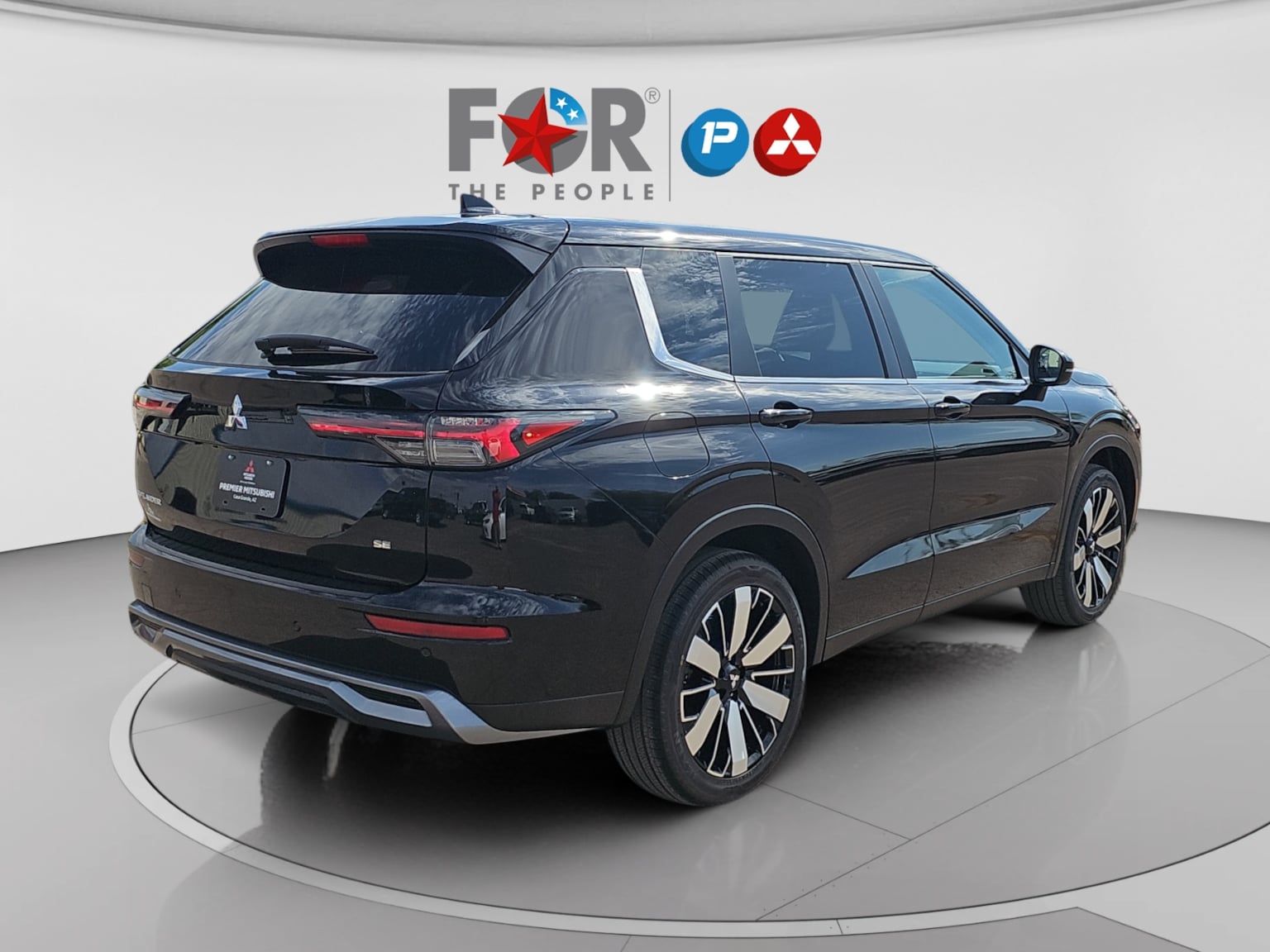 2026 Mitsubishi Outlander SE - Photo 5