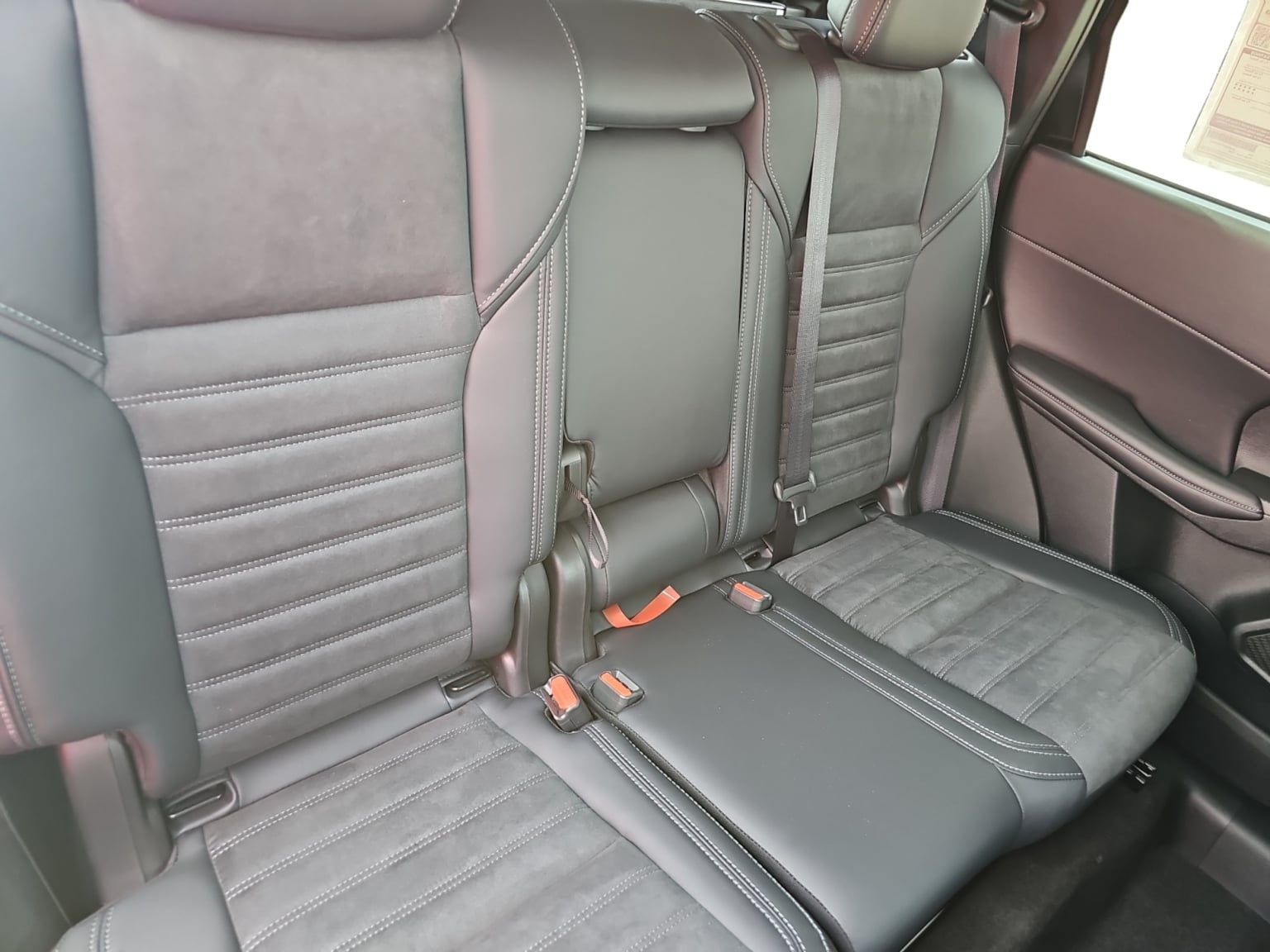 2026 Mitsubishi Outlander SE - Photo 18