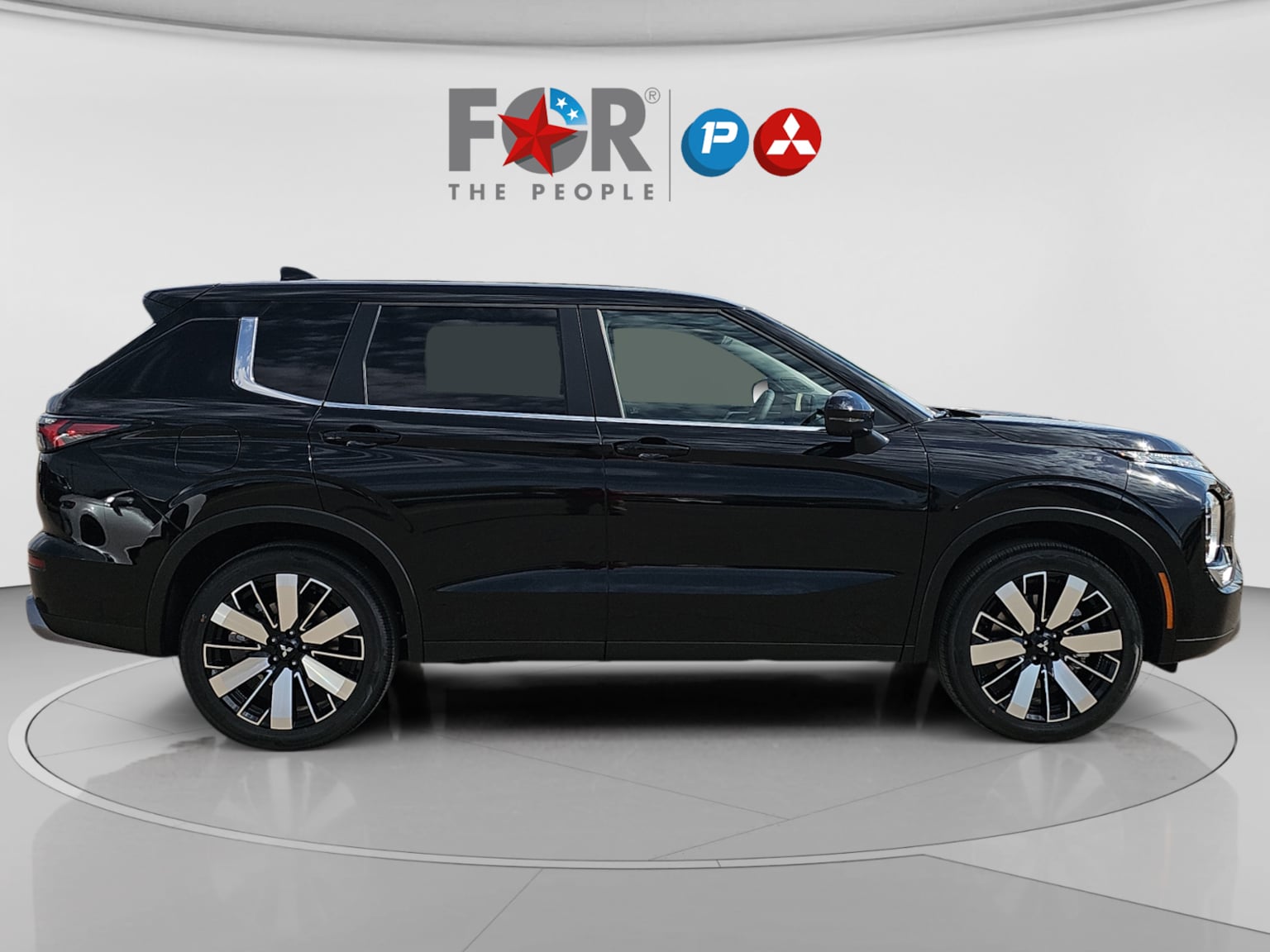2026 Mitsubishi Outlander SE - Photo 6