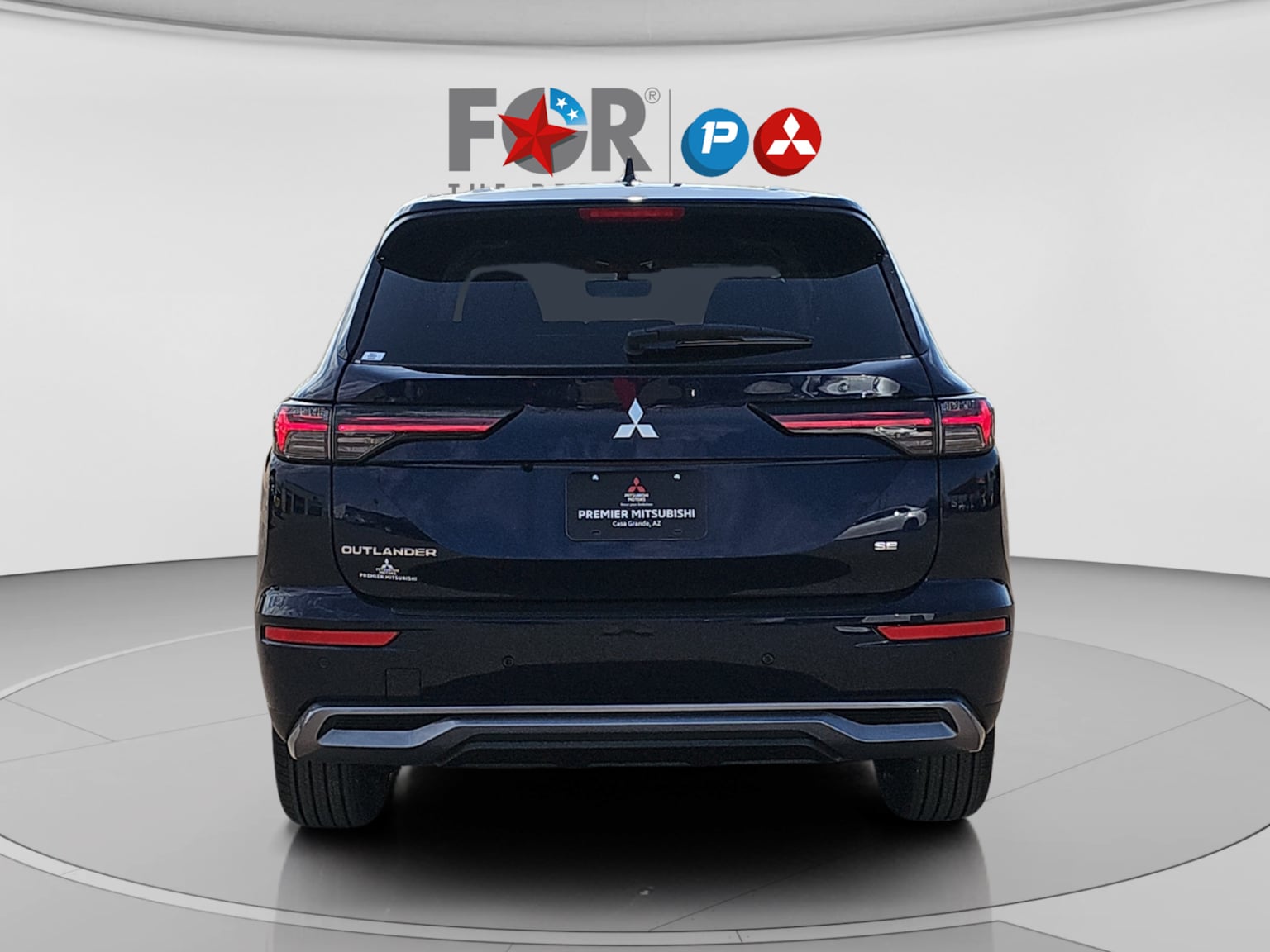 2026 Mitsubishi Outlander SE - Photo 4