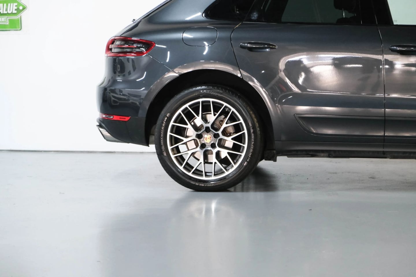 2018 Porsche Macan S - Photo 11