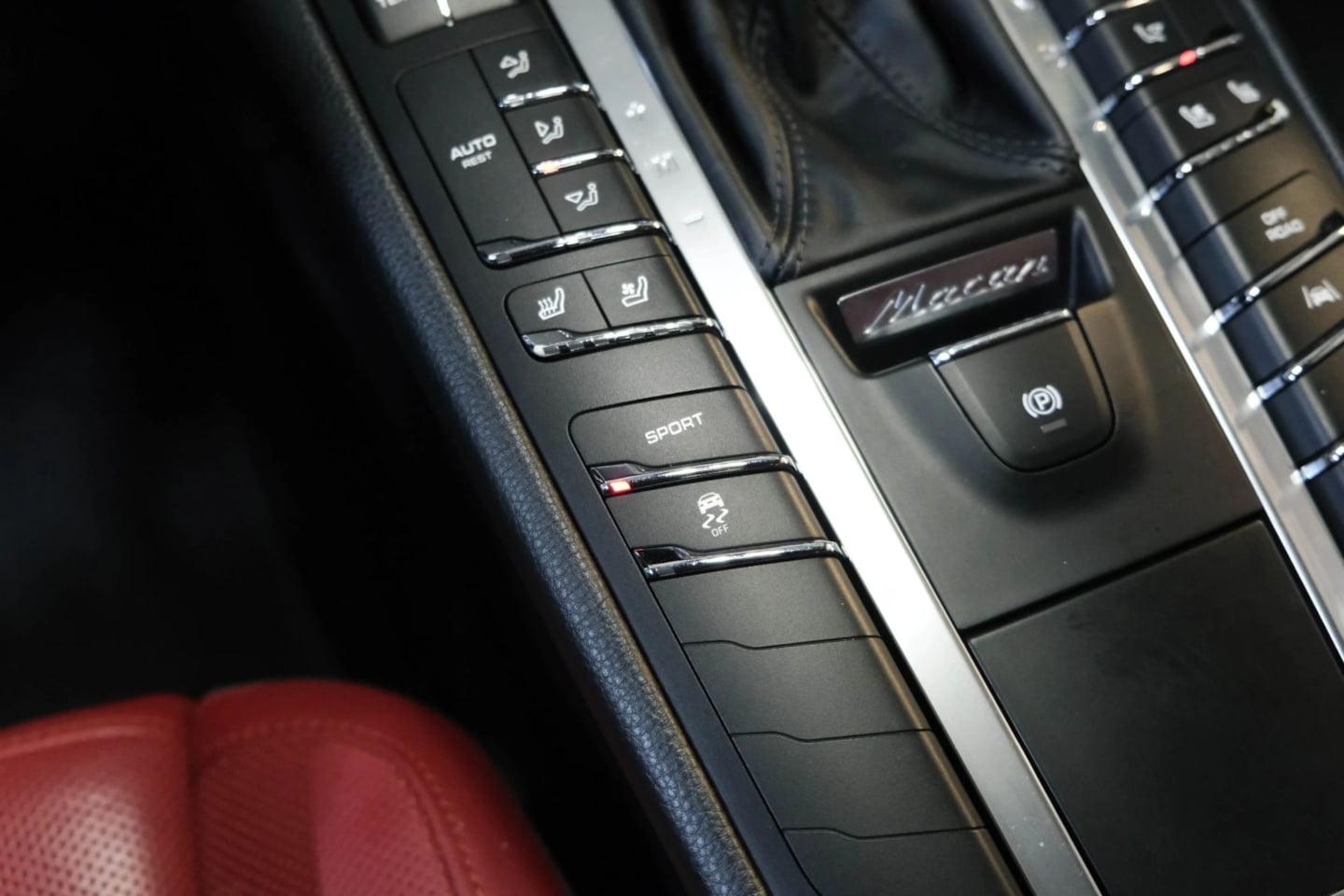 2018 Porsche Macan S - Photo 36