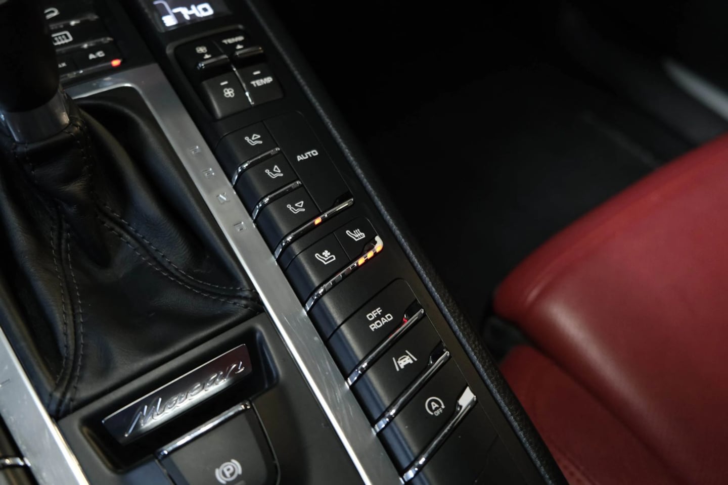 2018 Porsche Macan S - Photo 37