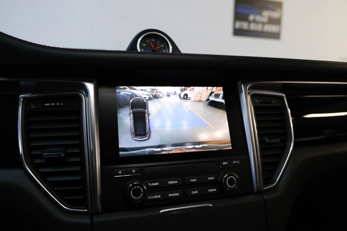 2018 Porsche Macan S - Photo 38