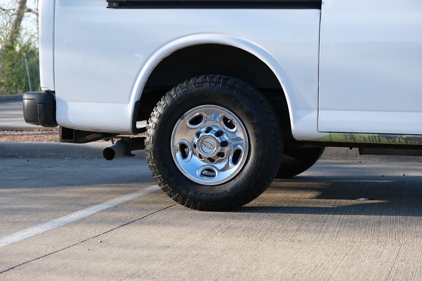 2014 Chevrolet Express Cargo Work Van - Photo 8