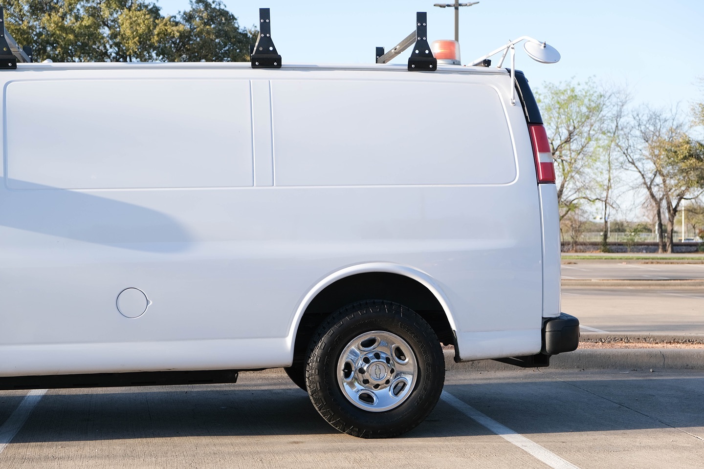 2014 Chevrolet Express Cargo Work Van - Photo 12