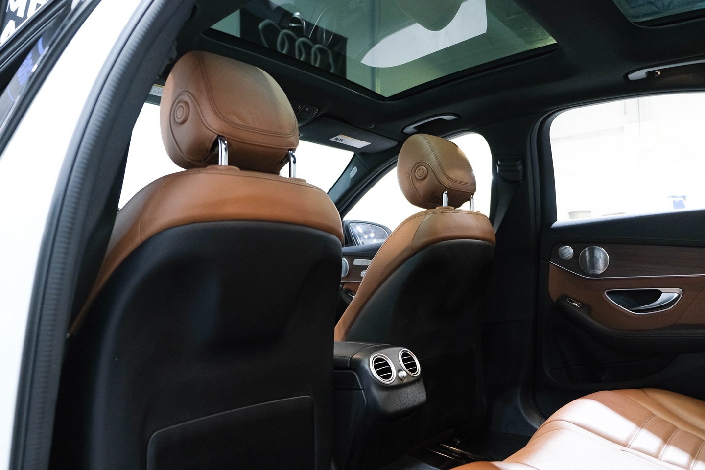 2021 Mercedes-Benz C-Class Sedan AMG C43 - Photo 28