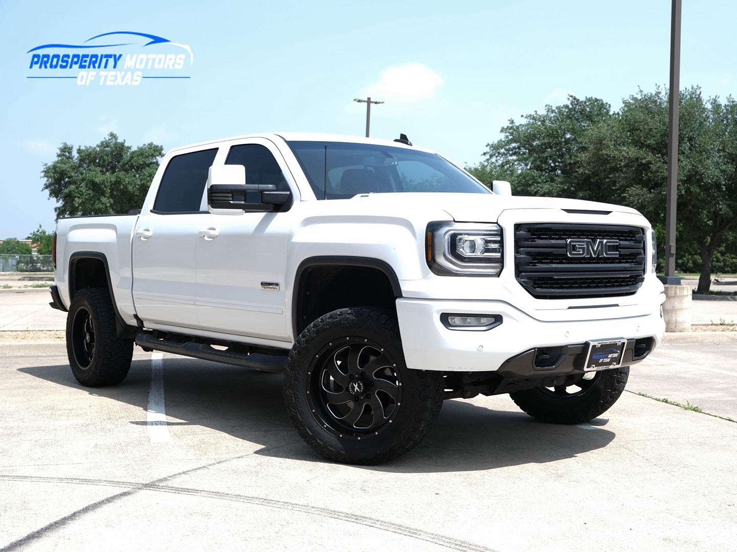 2018 GMC Sierra 4WD Crew Cab Short Box SLT's photo