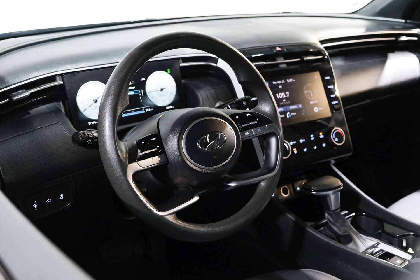 2023 Hyundai Santa Cruz SEL - Photo 24