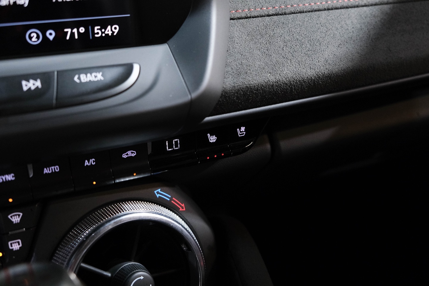2021 Chevrolet Camaro ZL1 - Photo 38