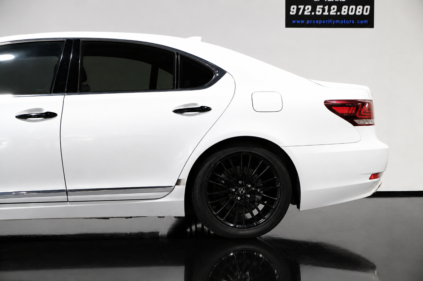 2015 Lexus LS Crafted Line - Photo 10