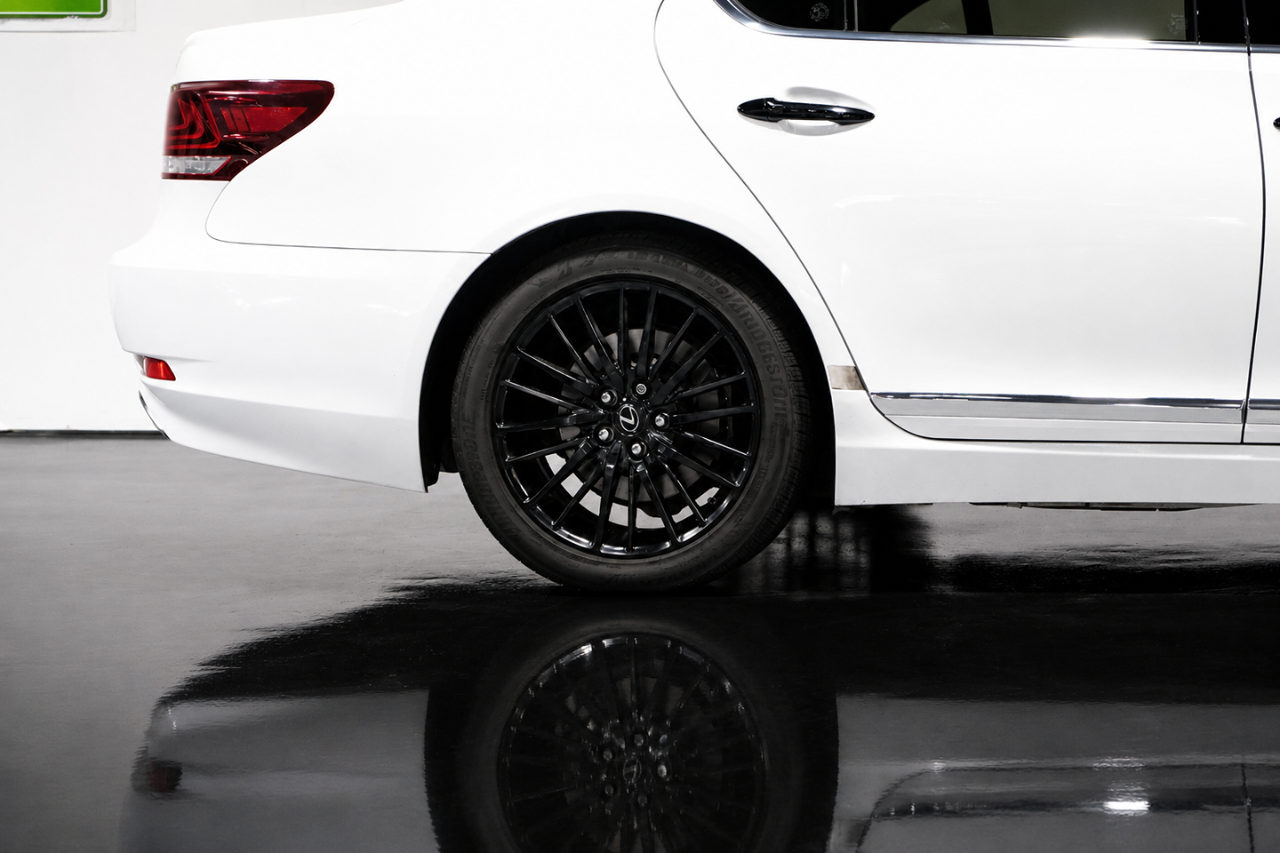 2015 Lexus LS Crafted Line - Photo 11