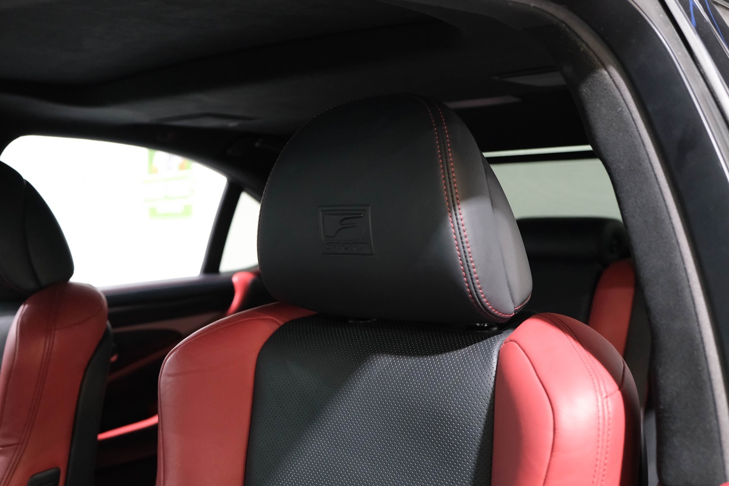 2015 Lexus LS Crafted Line - Photo 21
