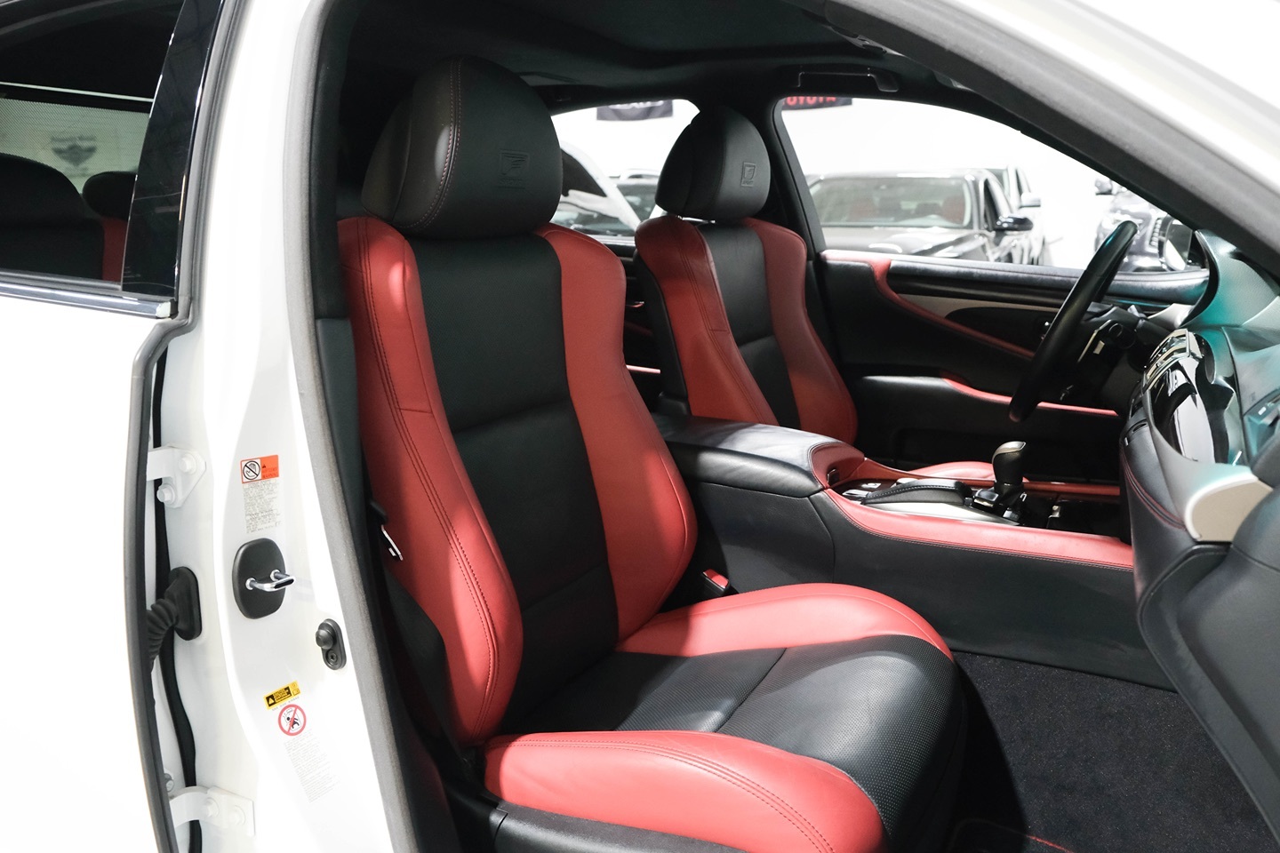 2015 Lexus LS Crafted Line - Photo 34