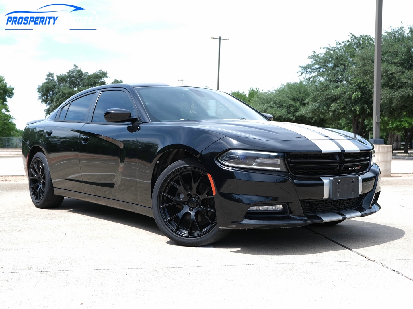 2016 Dodge Charger SXT's photo