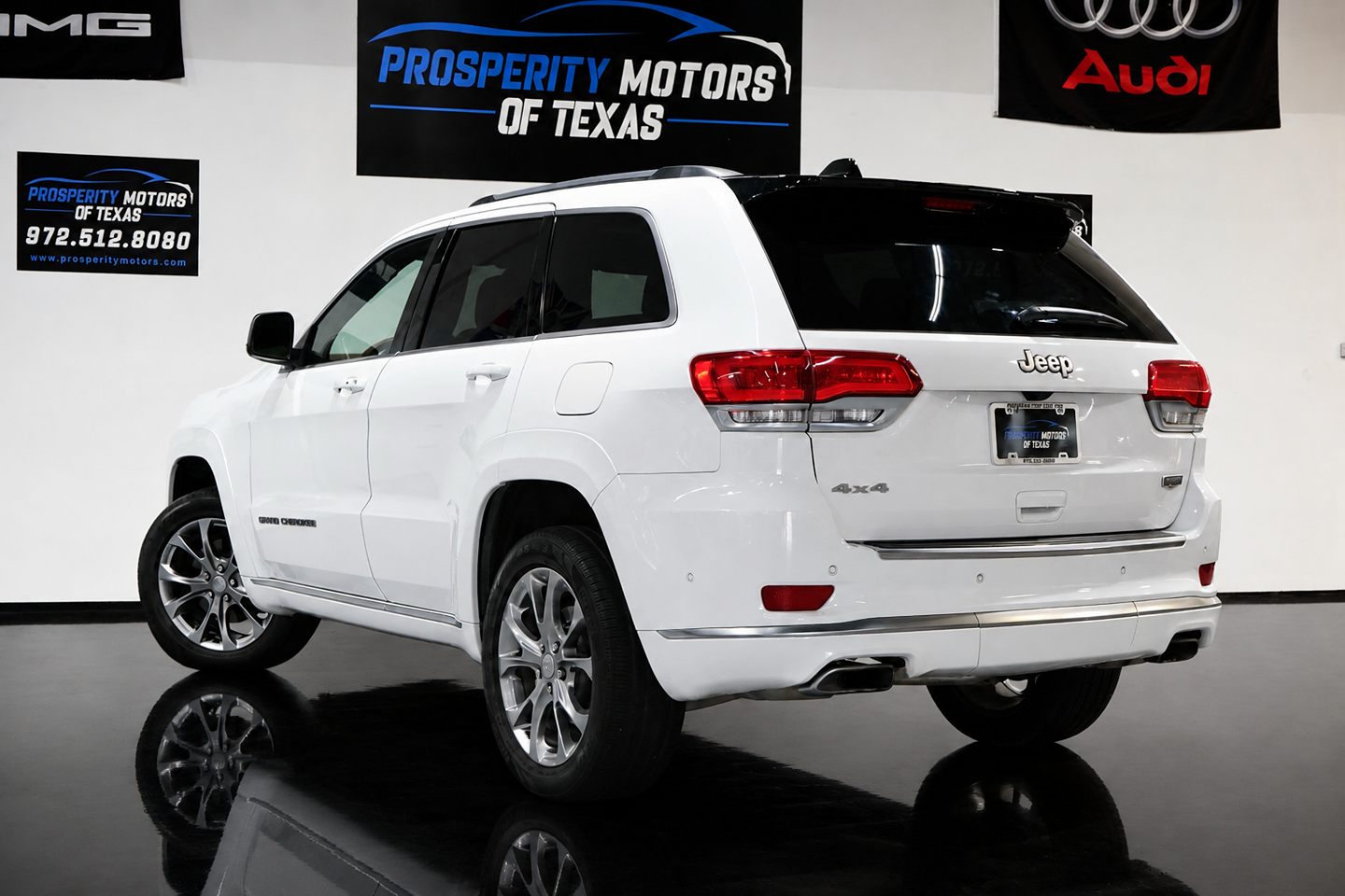 Photo 11 of this Jeep Grand Cherokee