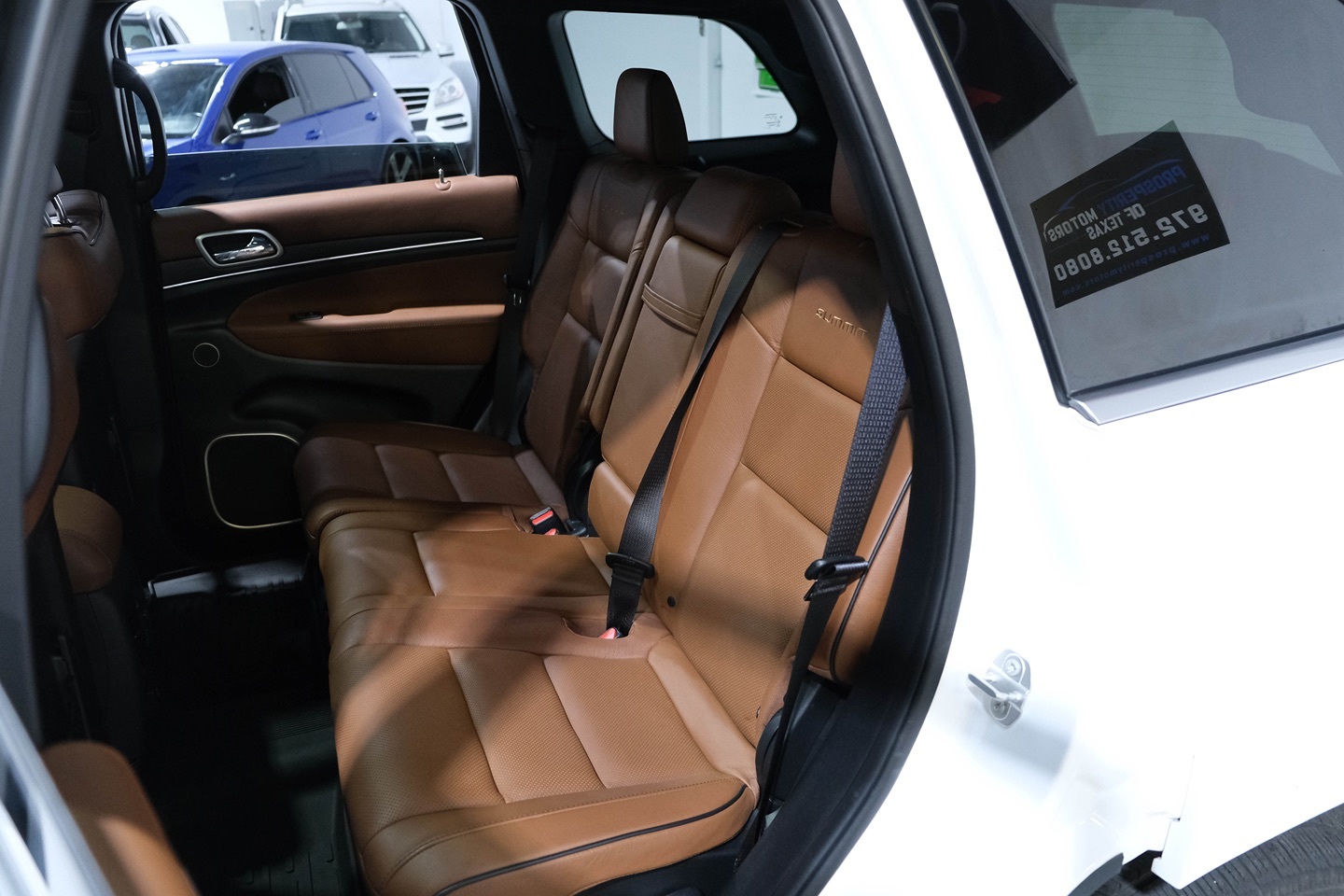 Photo 20 of this Jeep Grand Cherokee