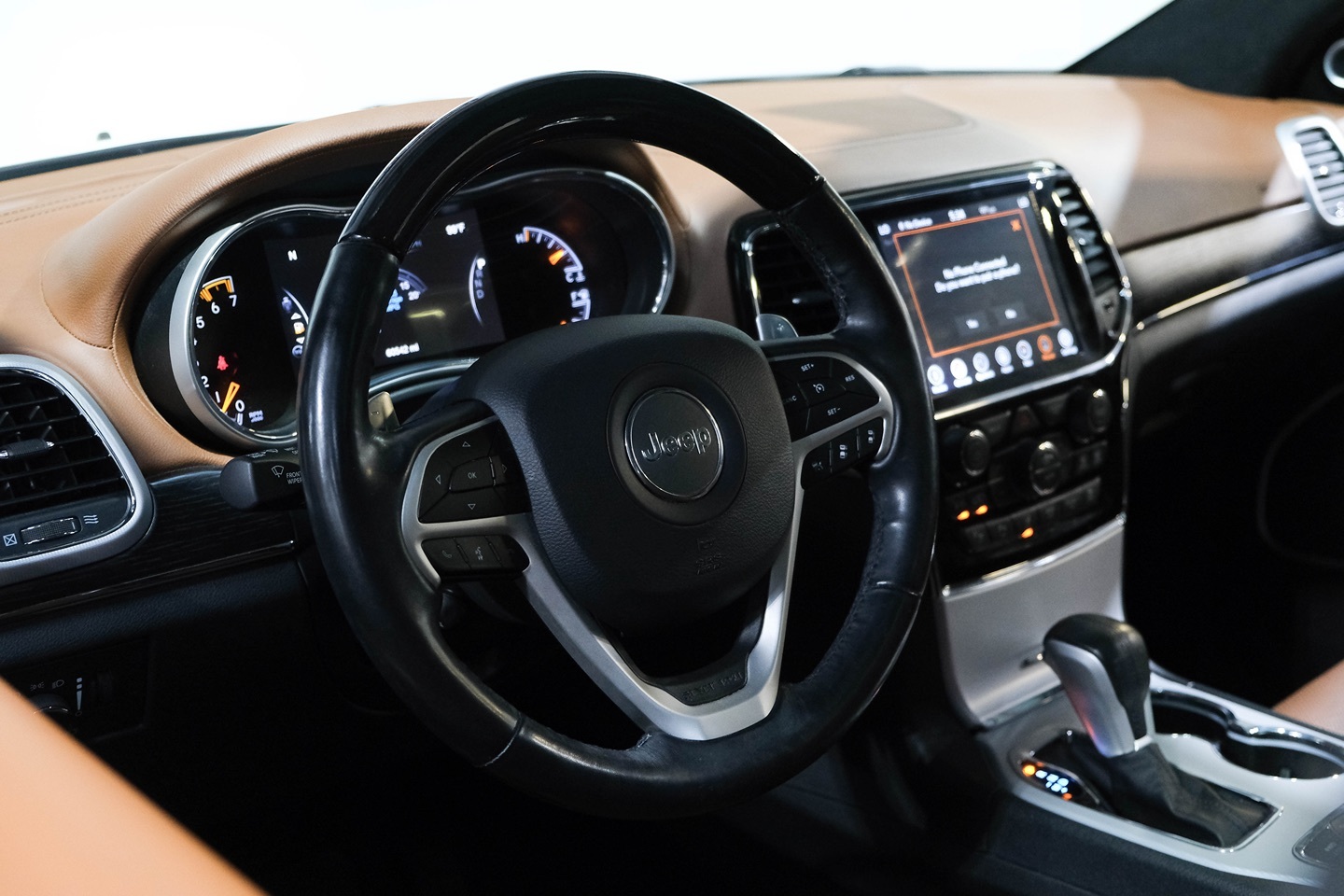 Photo 23 of this Jeep Grand Cherokee