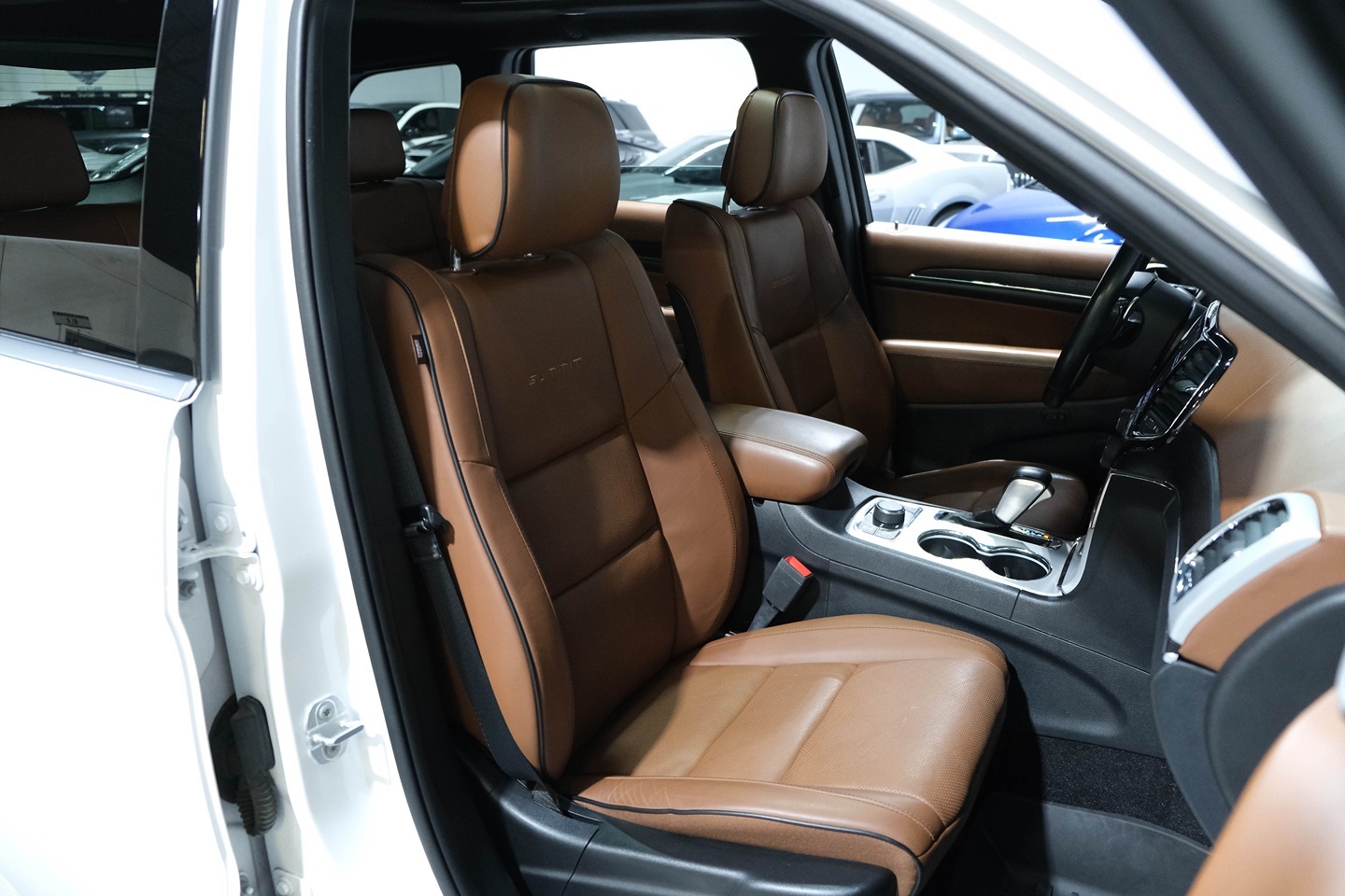 Photo 32 of this Jeep Grand Cherokee