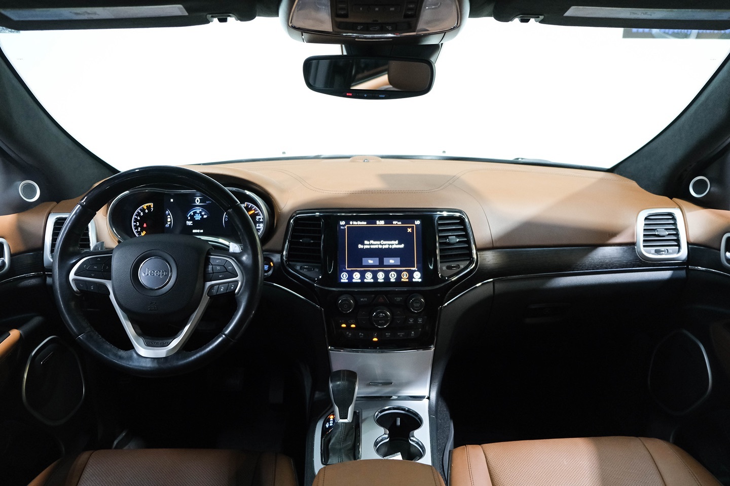 Photo 33 of this Jeep Grand Cherokee