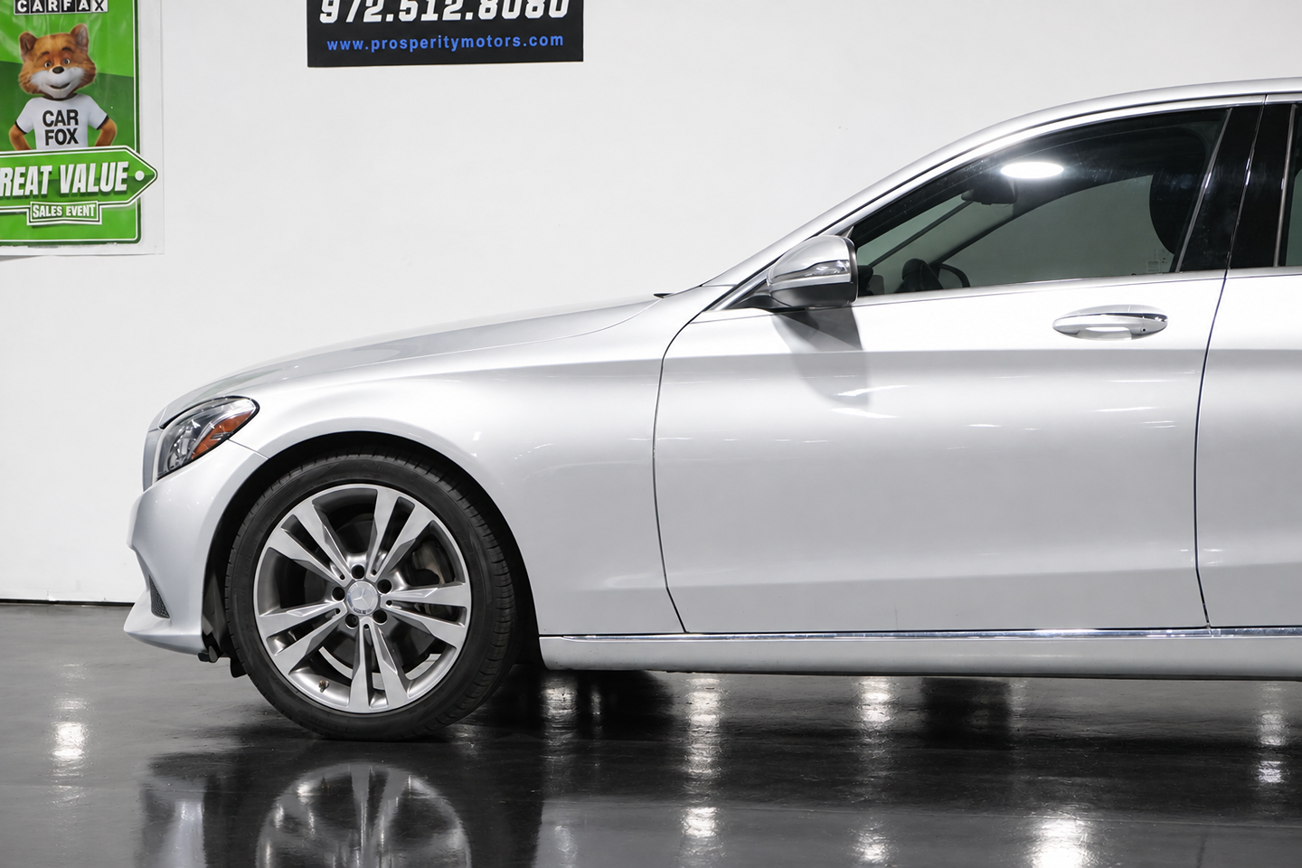 Photo 7 of this Mercedes-Benz C 300