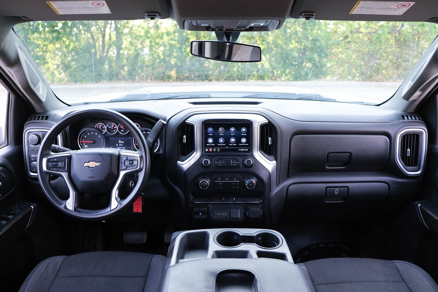 Photo 30 of this Chevrolet Silverado 2500HD