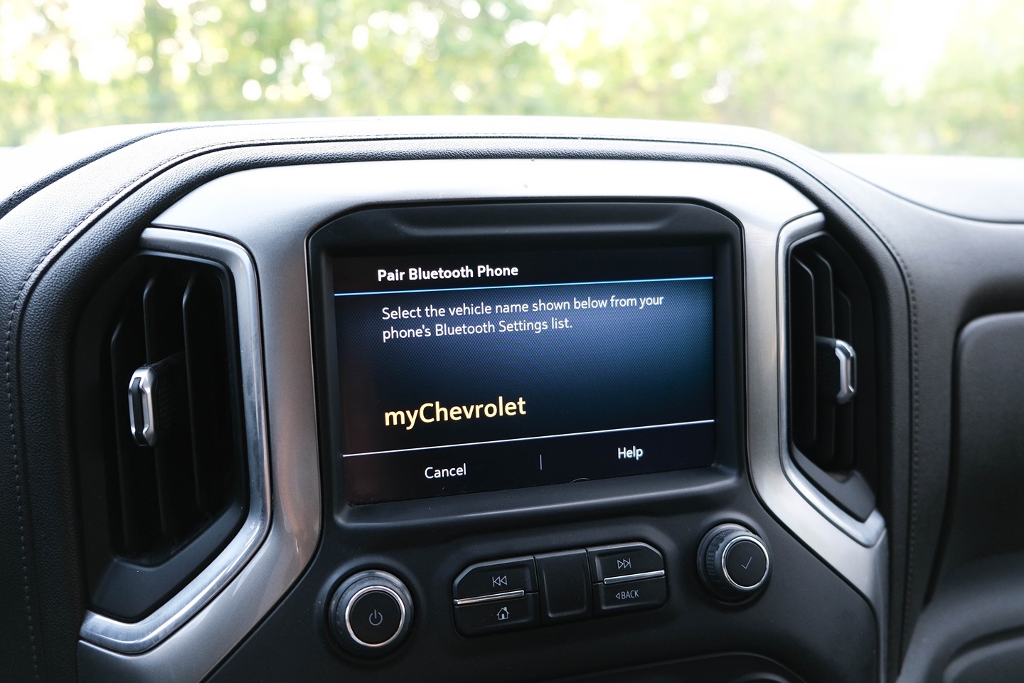 Photo 34 of this Chevrolet Silverado 2500HD