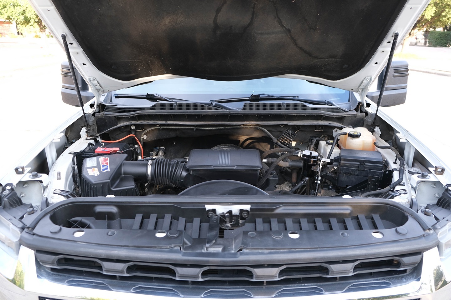 Photo 39 of this Chevrolet Silverado 2500HD