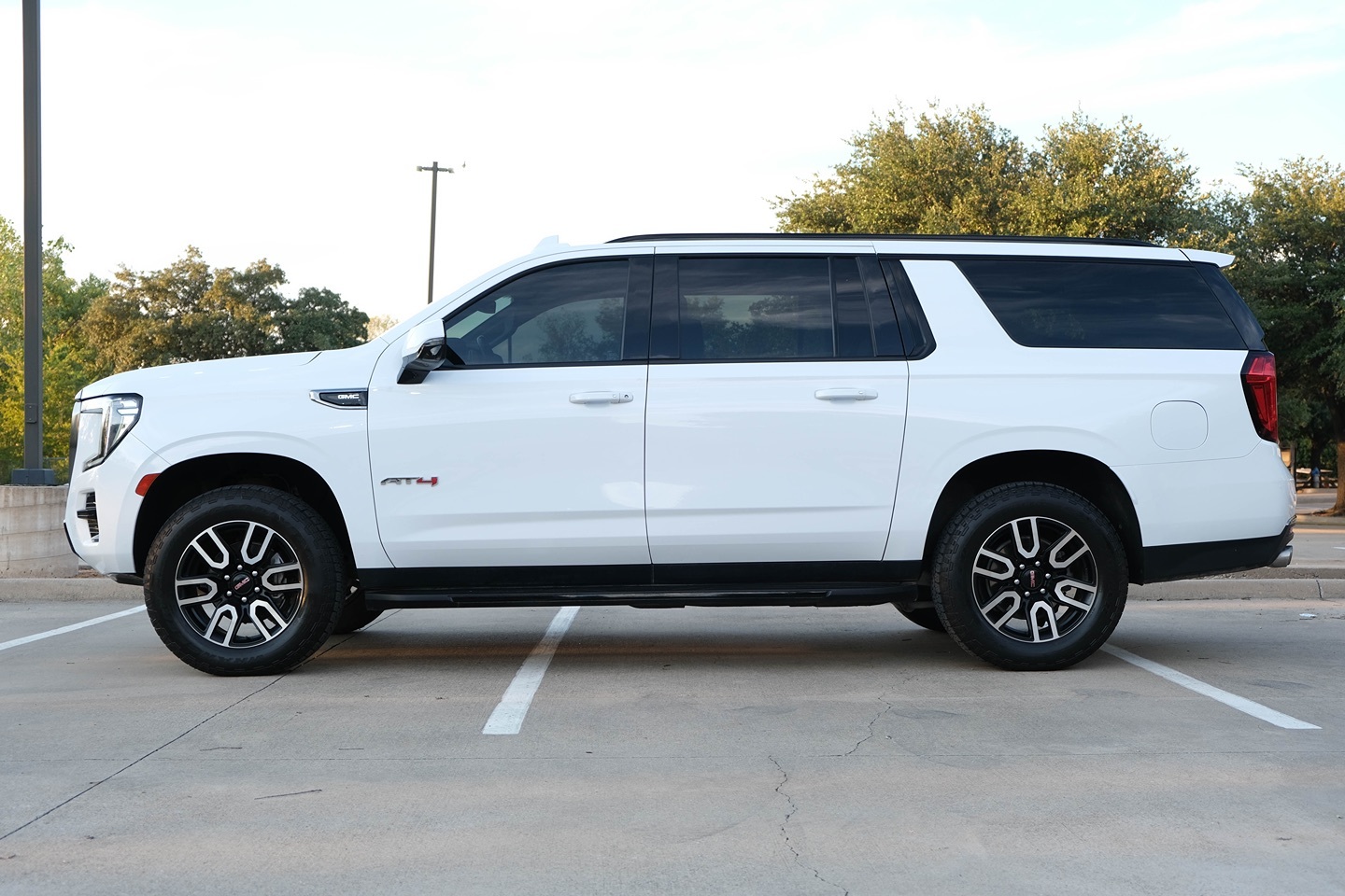 Photo 6 of this GMC Yukon XL
