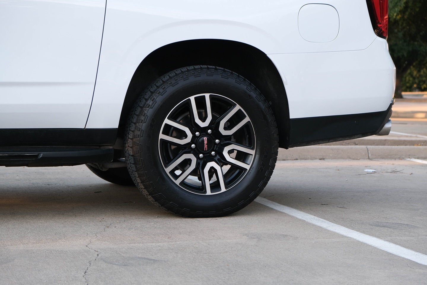 Photo 10 of this GMC Yukon XL