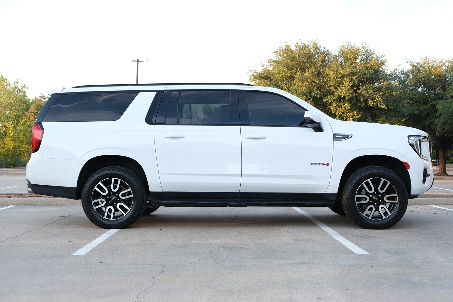 Photo 11 of this GMC Yukon XL