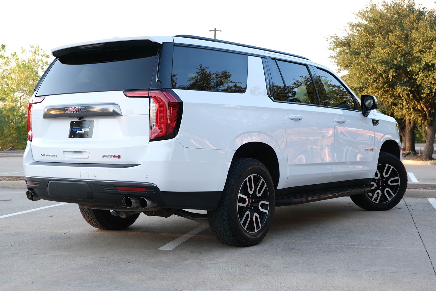 Photo 15 of this GMC Yukon XL