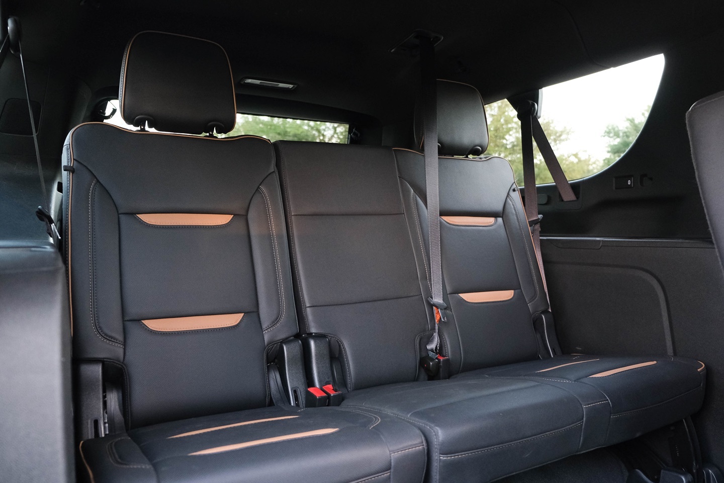 Photo 26 of this GMC Yukon XL