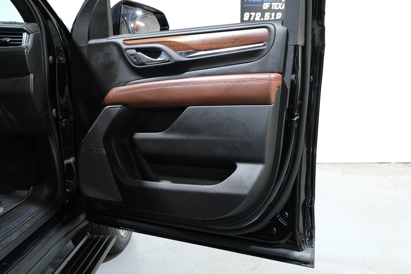 Photo 29 of this GMC Yukon