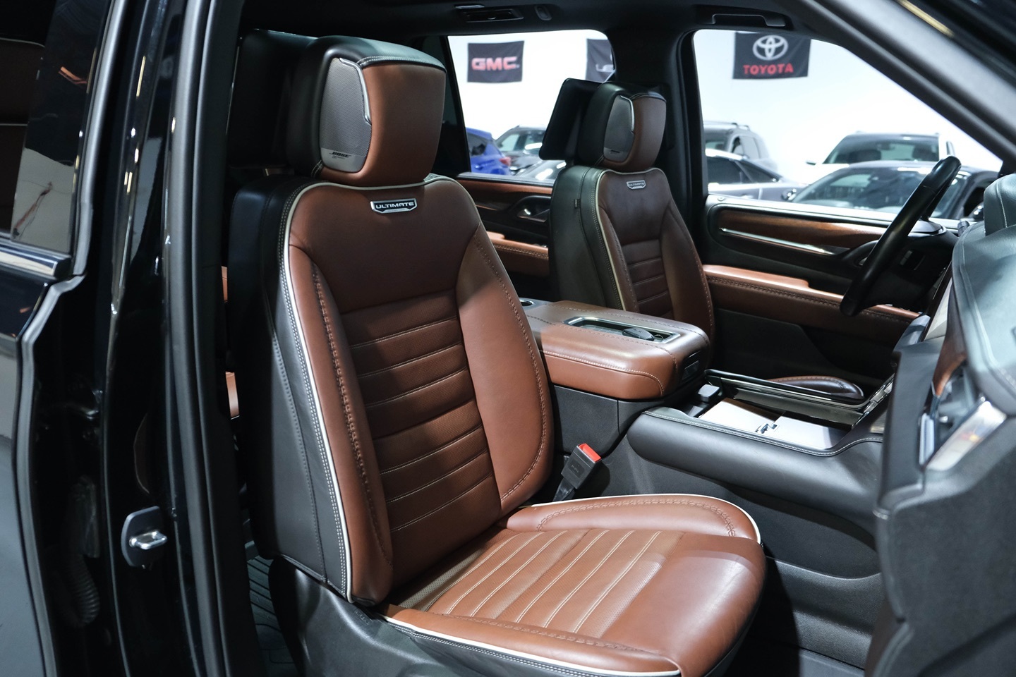 Photo 31 of this GMC Yukon