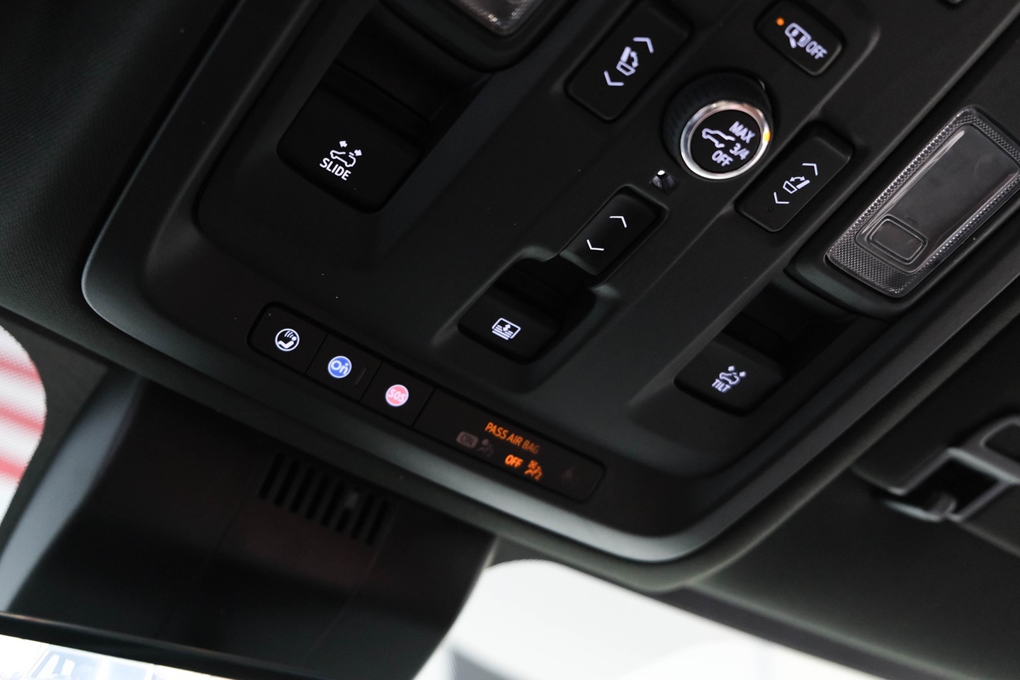 Photo 43 of this GMC Yukon