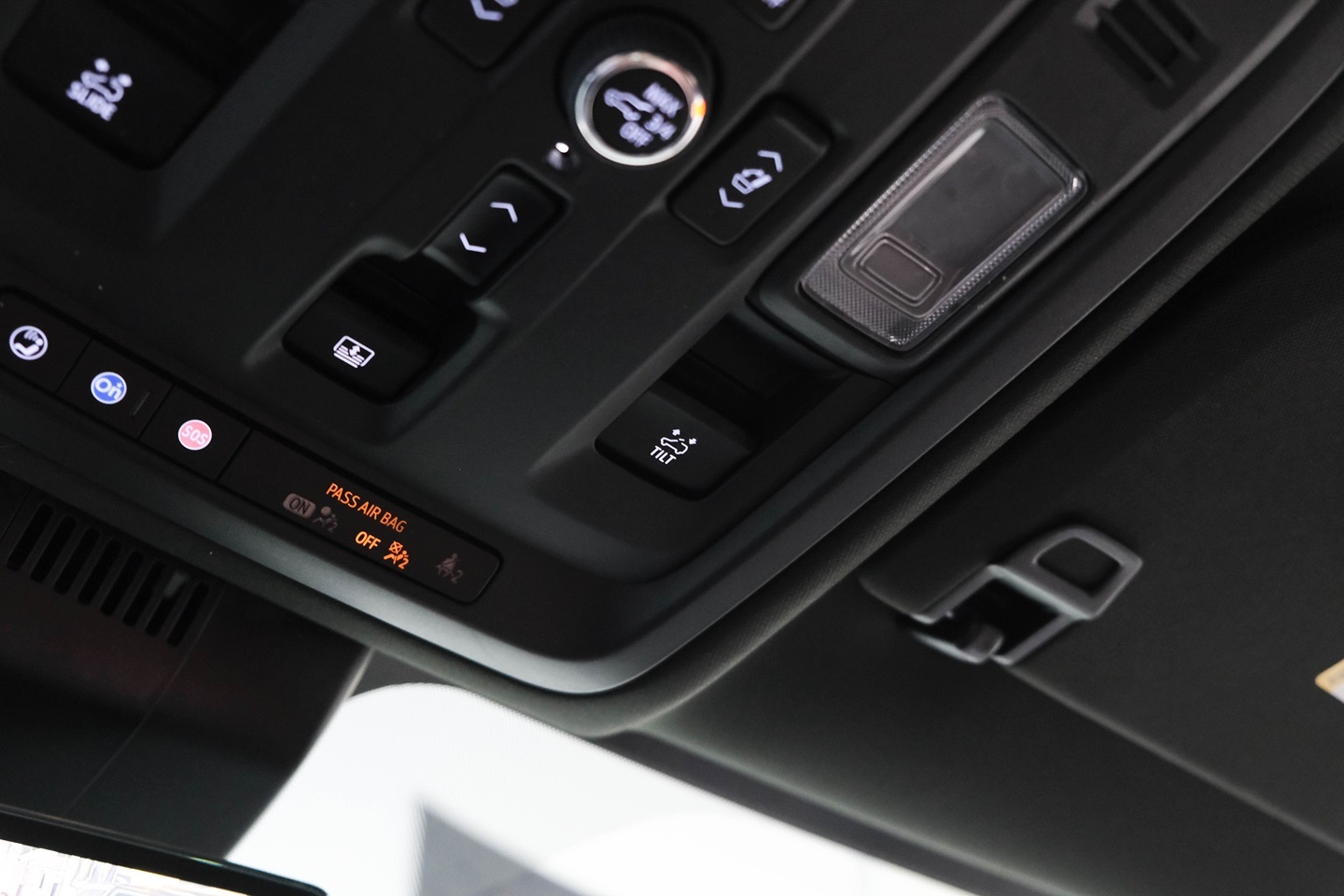 Photo 46 of this GMC Yukon