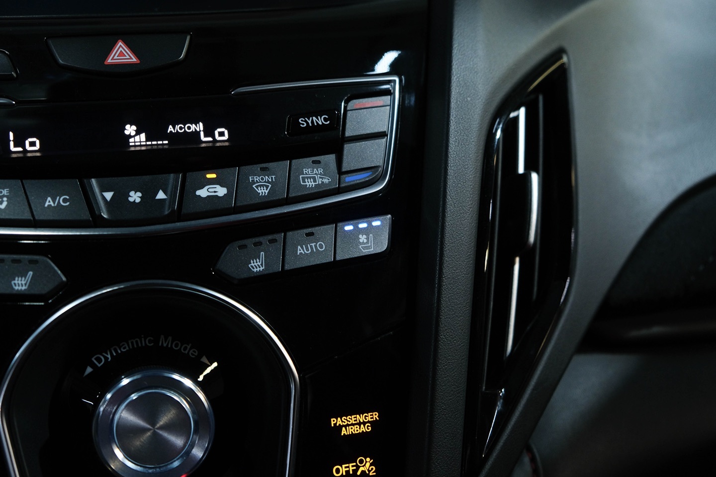 Photo 36 of this Acura RDX