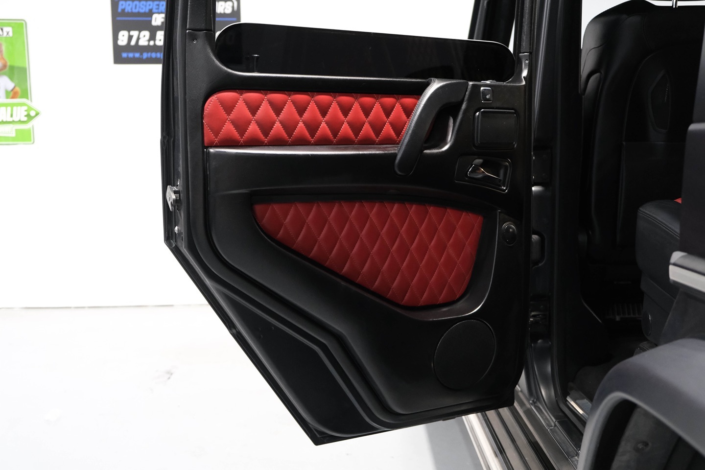 Photo 22 of this Mercedes-Benz AMG G 63