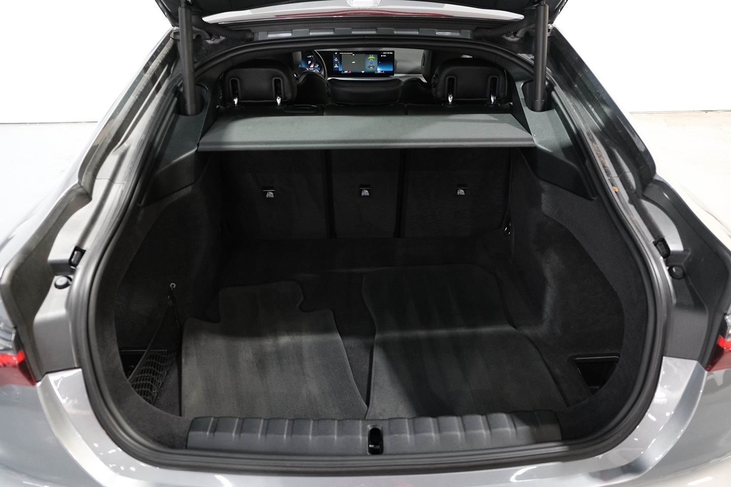 Photo 25 of this BMW 4 Series