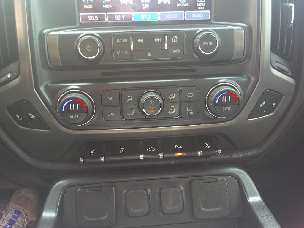 2018 GMC Sierra 1500 SLT - Photo 18