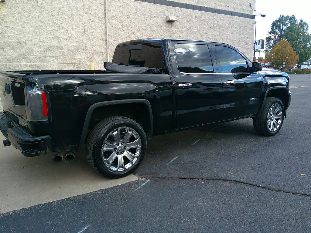 Photo 5 of this GMC Sierra 1500