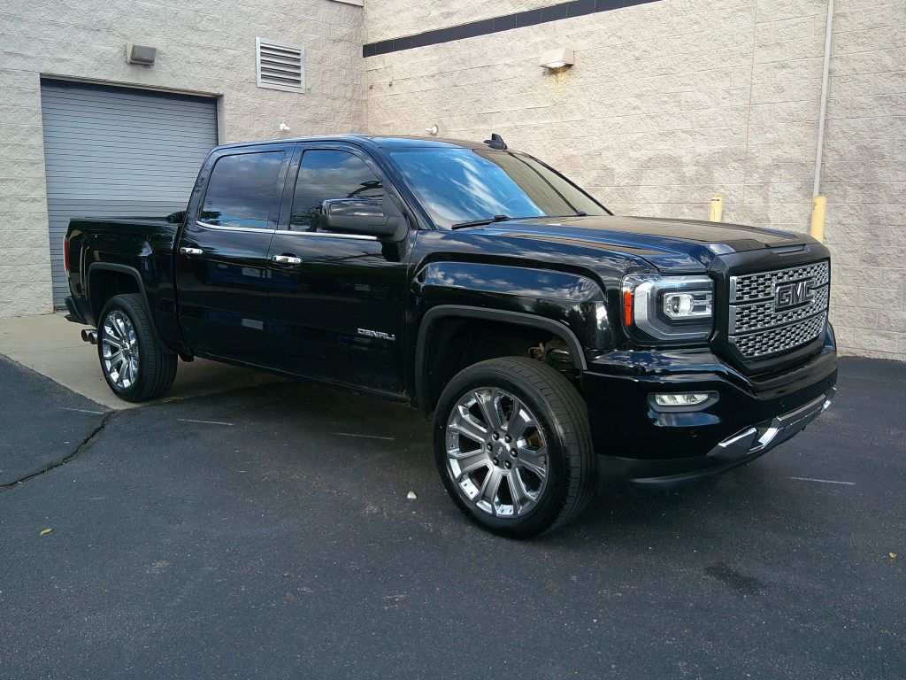 Photo 6 of this GMC Sierra 1500
