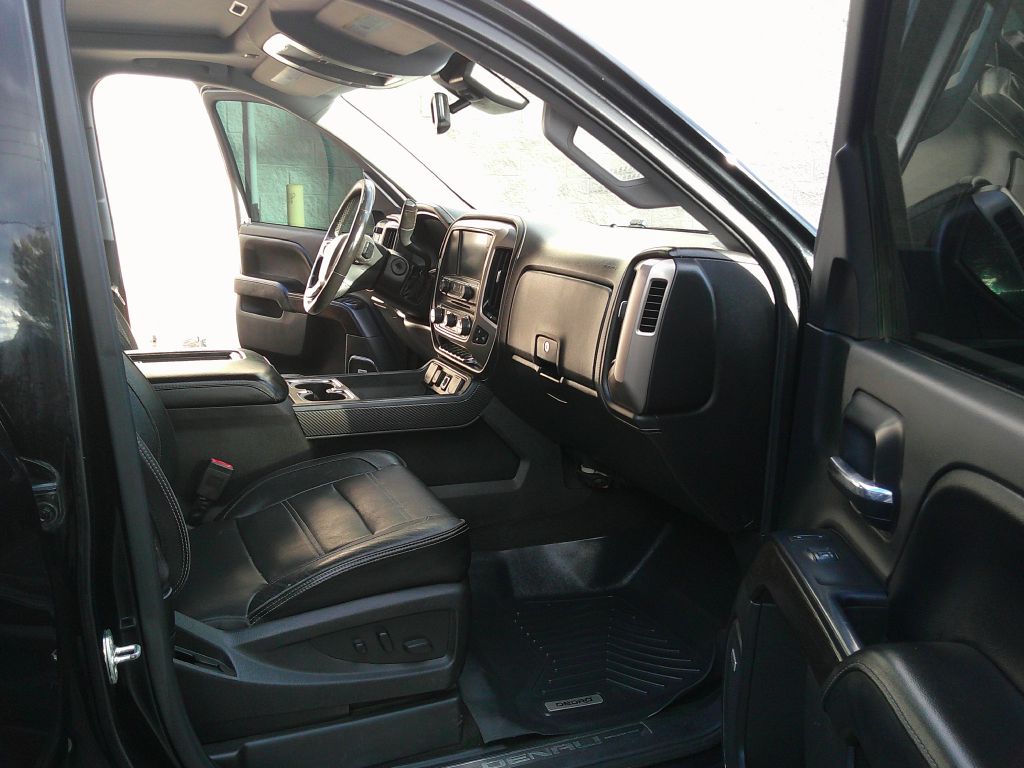 Photo 8 of this GMC Sierra 1500